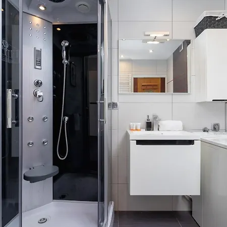 Mały Płaszów By Renters Apartamento